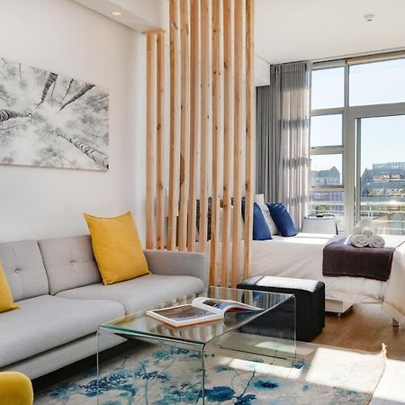 Backup-Powered Trendy Ny City Apartment At Table Mountain ケープタウン エクステリア 写真