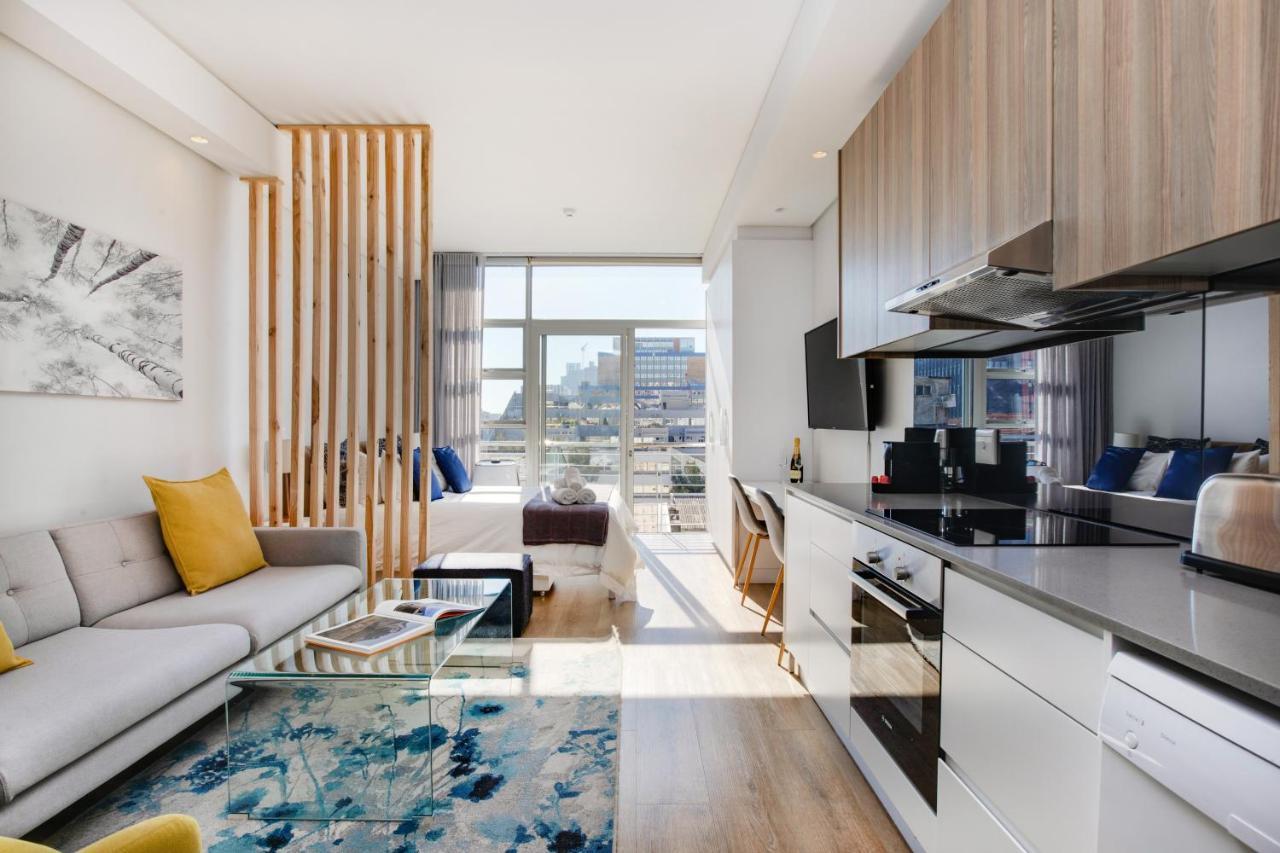 Backup-Powered Trendy Ny City Apartment At Table Mountain ケープタウン エクステリア 写真